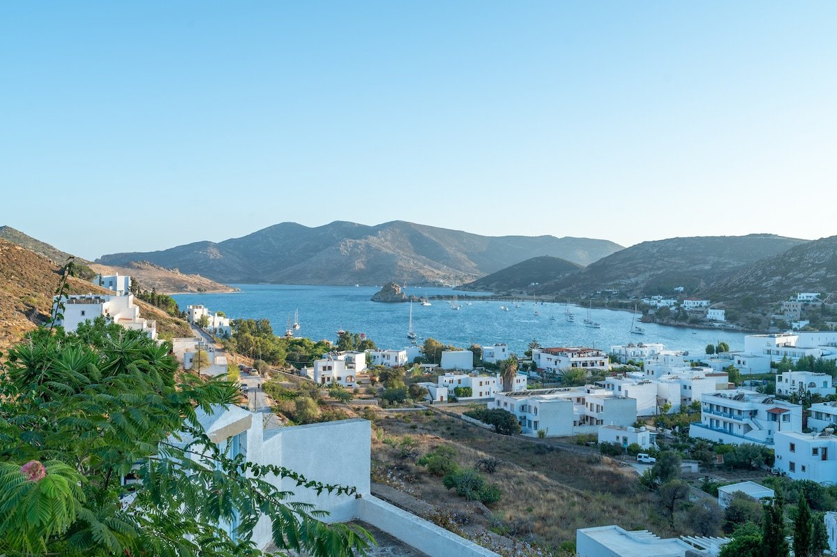 Beautiful Traditional Villa in Patmos gallery image 2