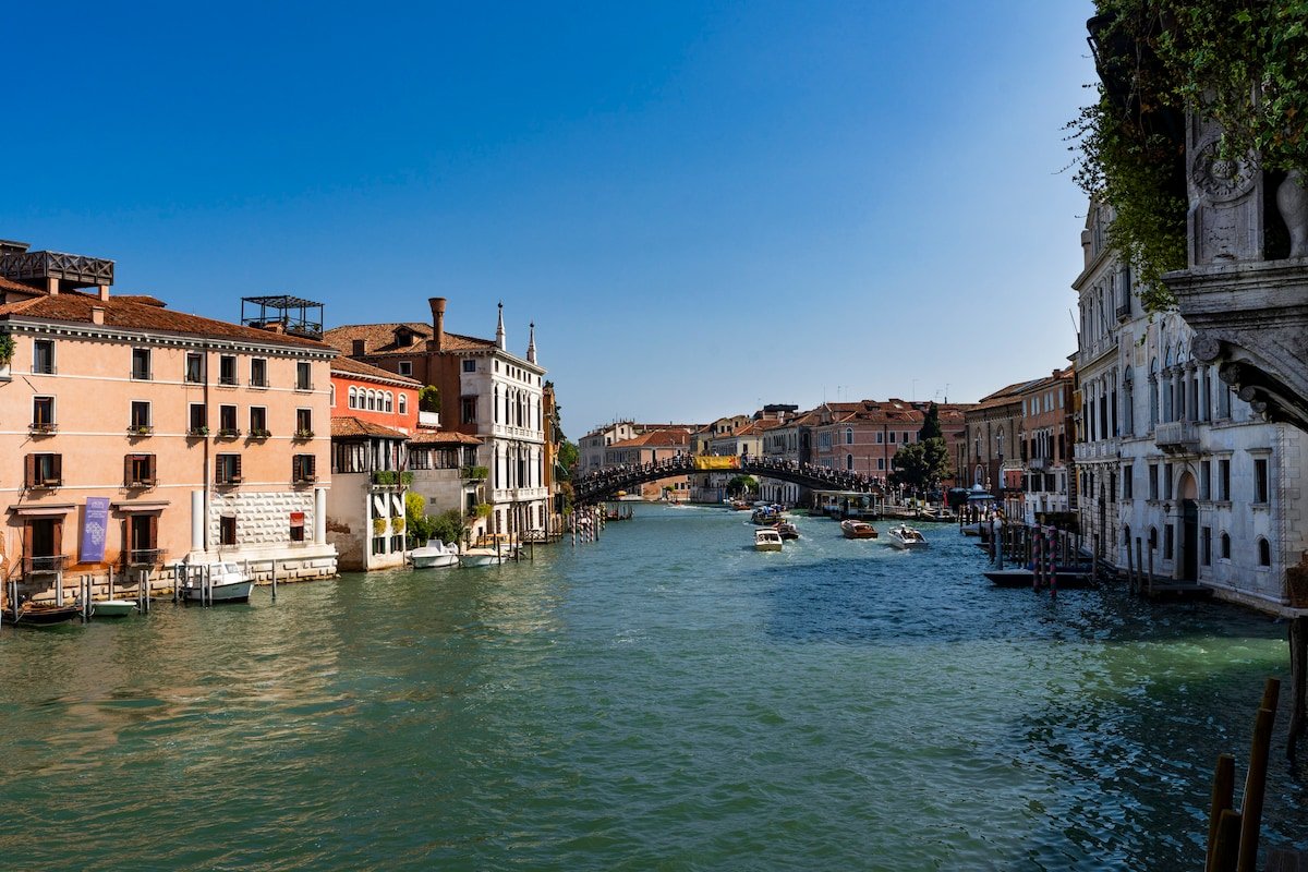 Palazzo Loredan Grand Canal