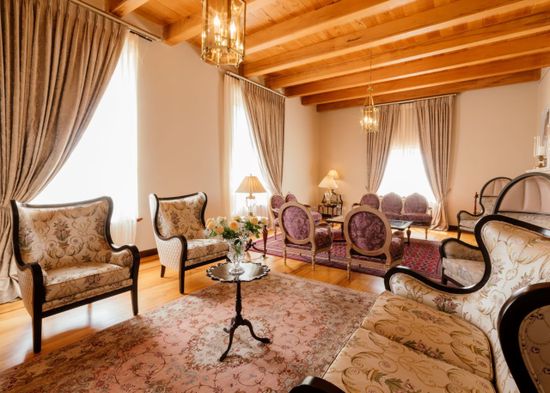 Photo 5 of Quoin Rock Manor House accommodation in Stellenbosch, Cape Town with 7 bedrooms and 7 bathrooms