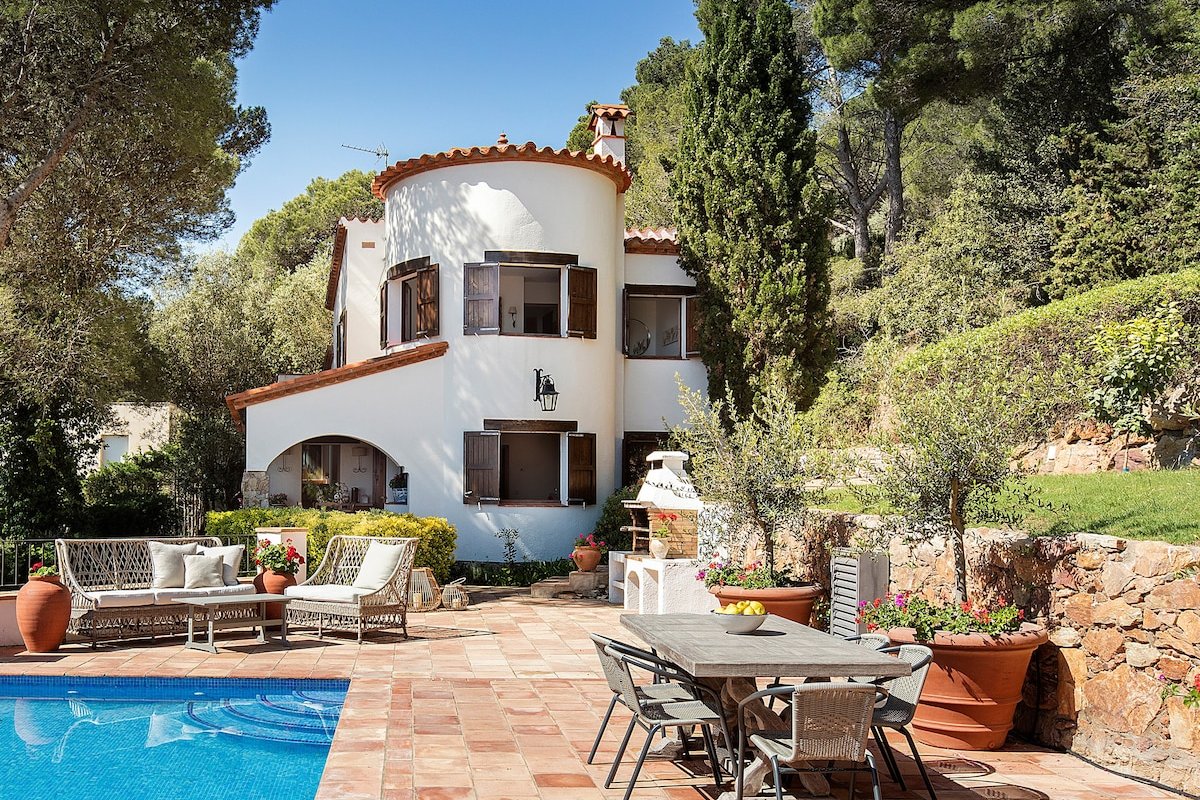 Private villa, fantastic sea views, Sa Tuna, Begur gallery image 2