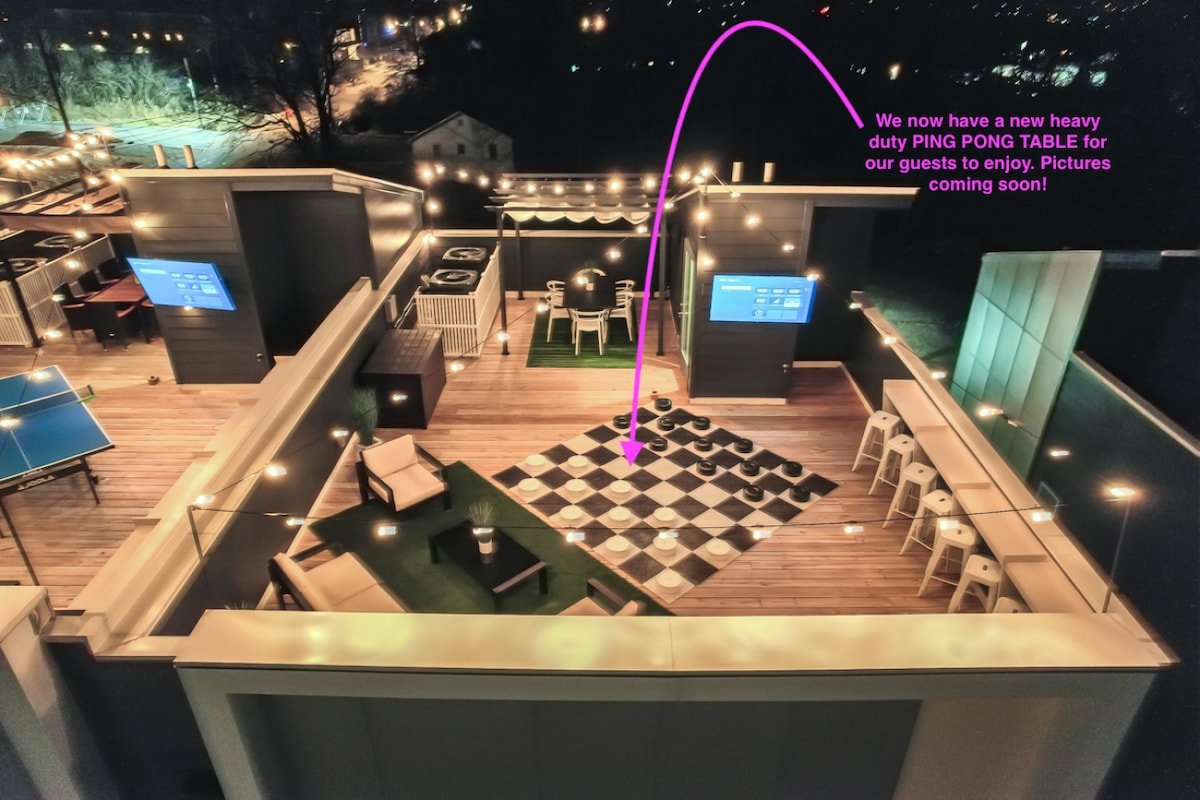 Tim and Faith Rooftop – Amazing Nashville Hangout gallery image 2