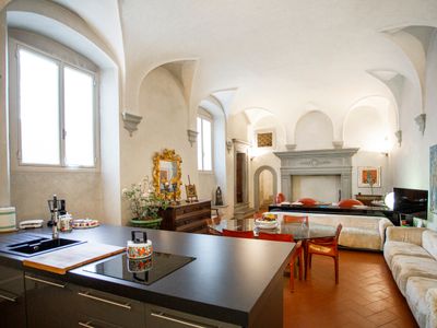 Renaissance Palace in Santa Croce