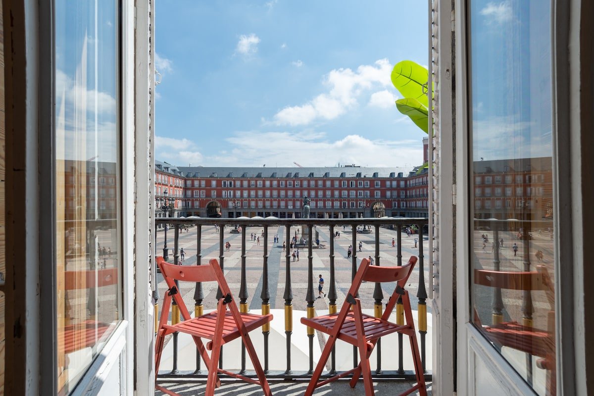 PLAZA MAYOR groups by MONARO***** gallery image 3