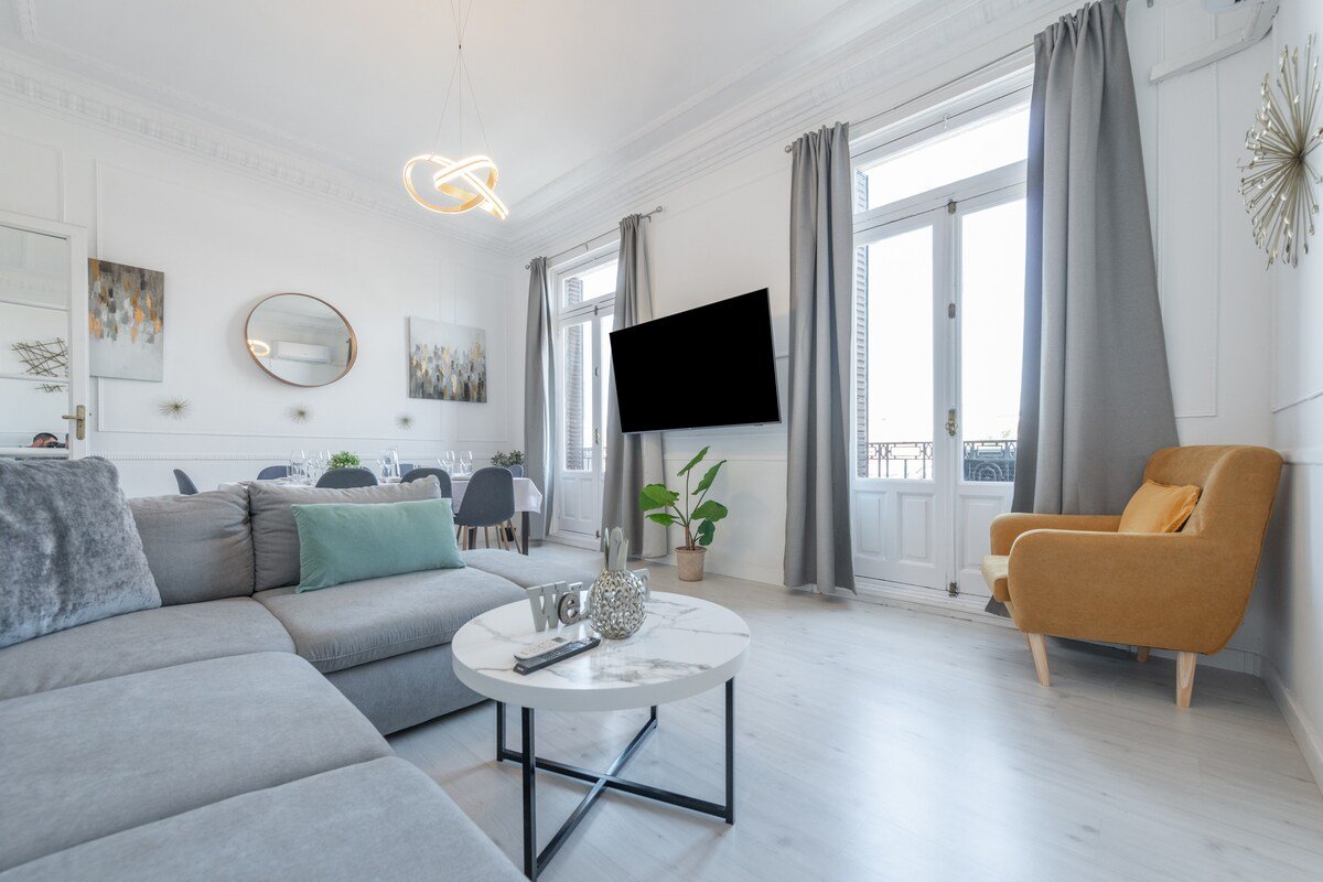 PENTHOUSE deluxe GRANVIA, by MONARO***** gallery image 4