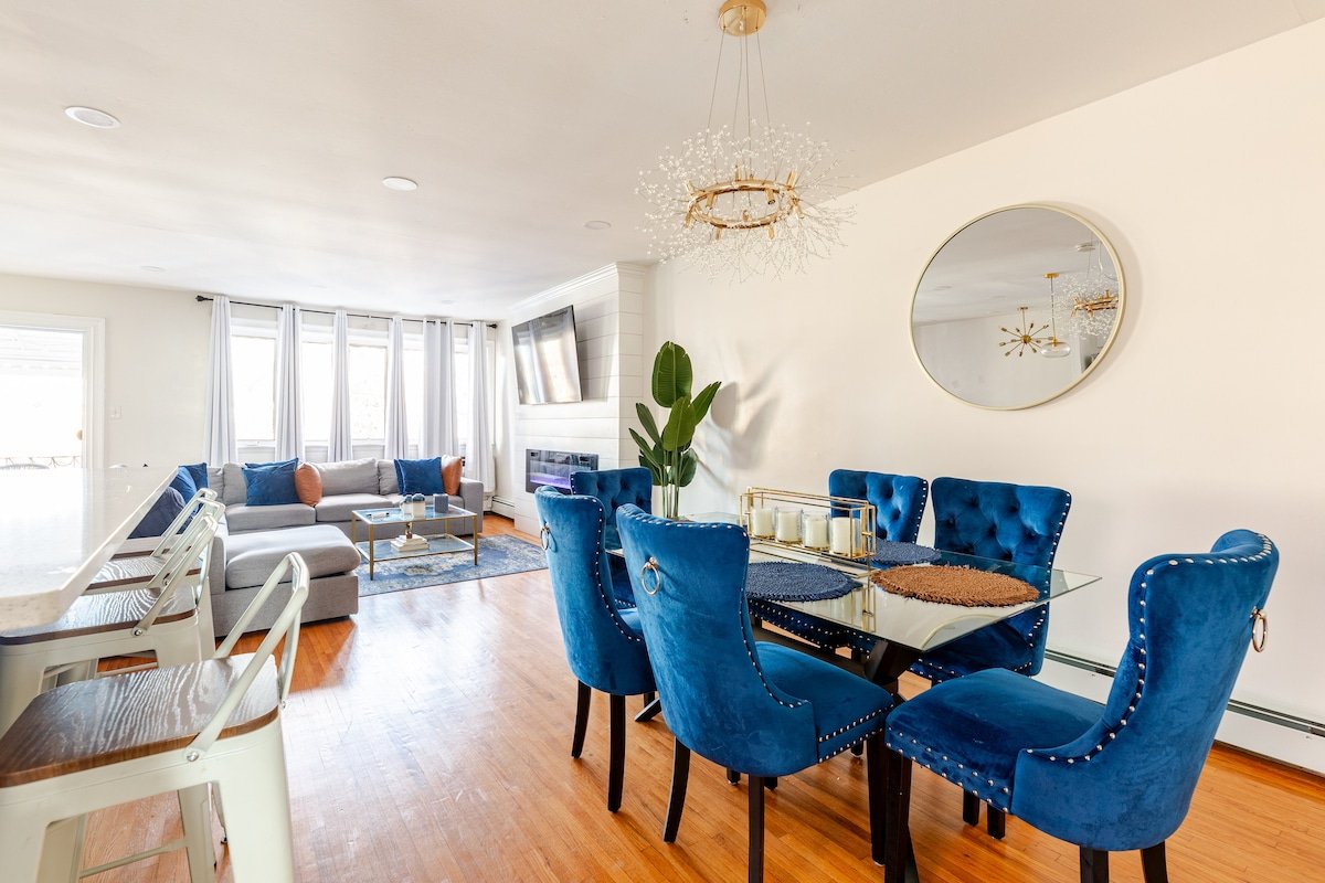 New Stylish Hideaway! gallery image 4