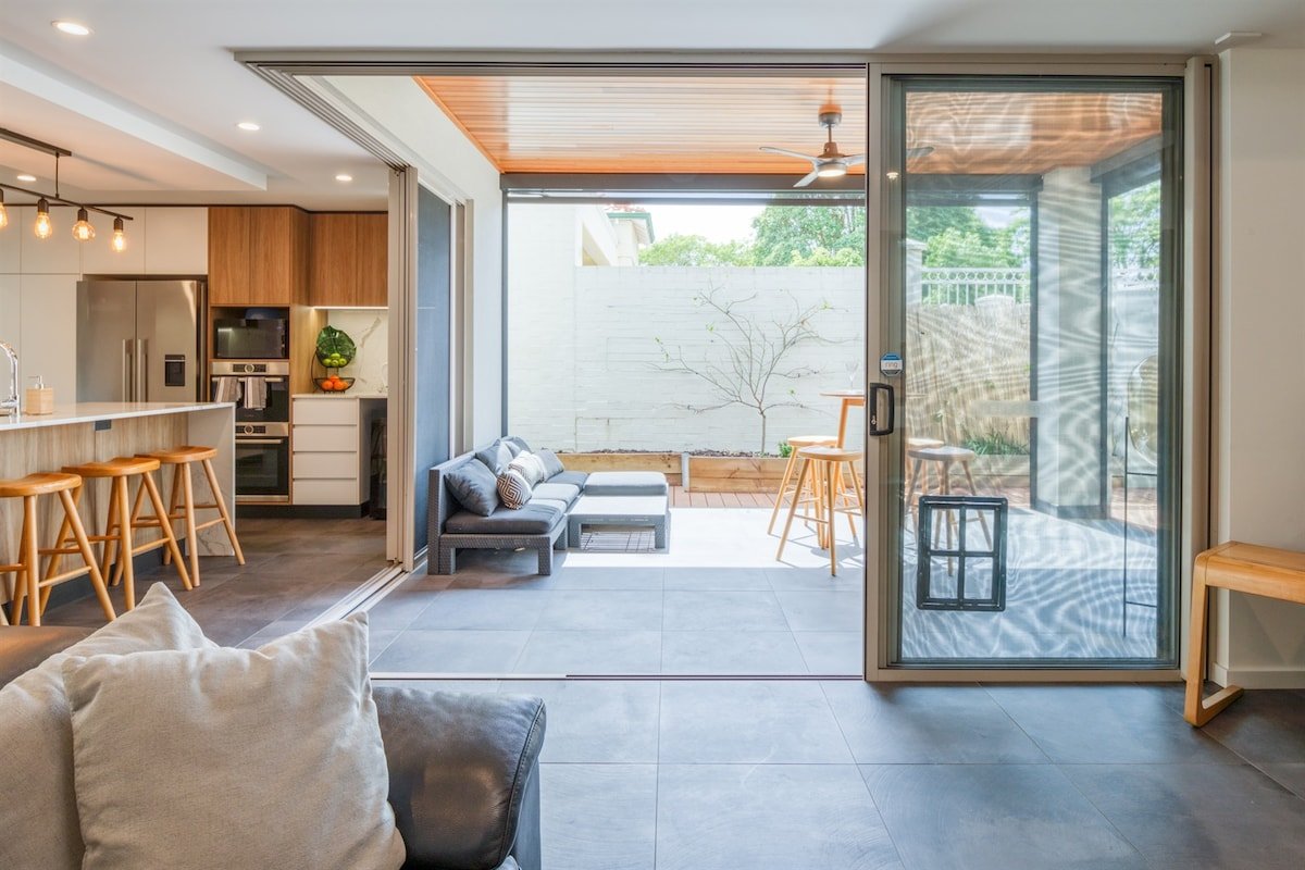 Family Friendly Como Delight! gallery image 3