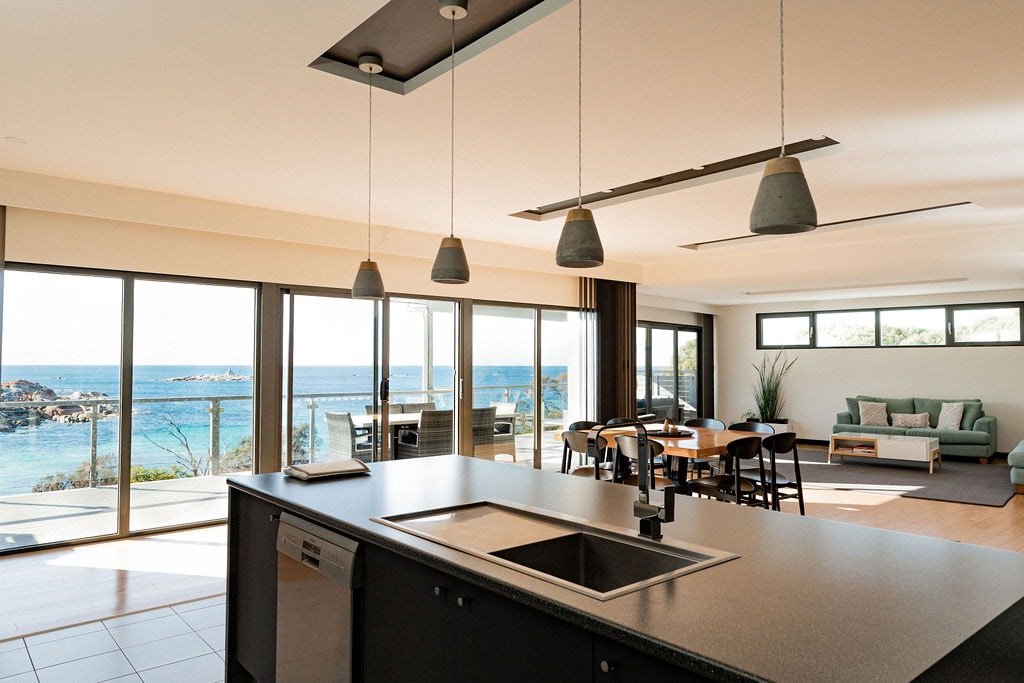 The Cove Bay of Fires gallery image 5