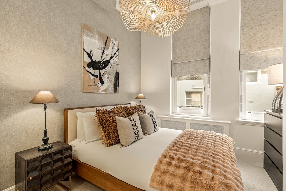 The Gallery – Kensington gallery image 5