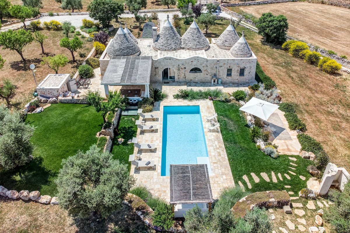 Trulli Gianpaolo charming Luxury Villa gallery image 4