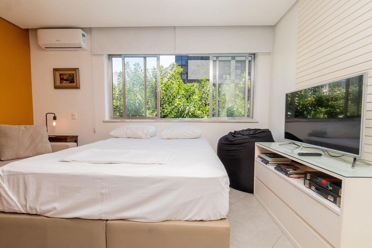 Apto confortável c/garagem/2 quadras praia/Seg.24h gallery image 4