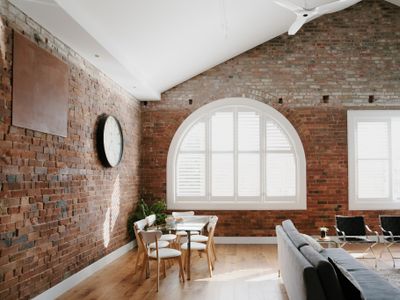 Vintage Vibe Hidden Gem Close to the Action