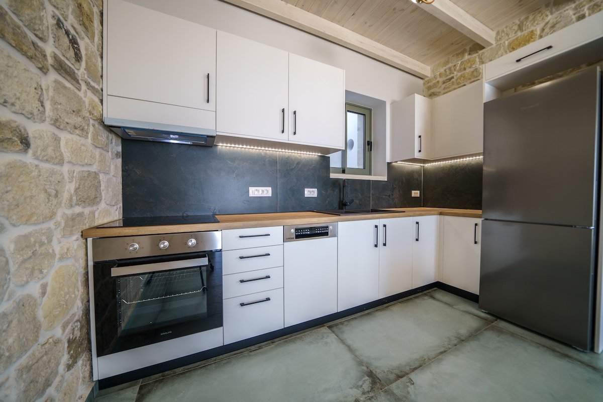 Luxury Villa Odysseas, private pool, Sea view, BBQ gallery image 4