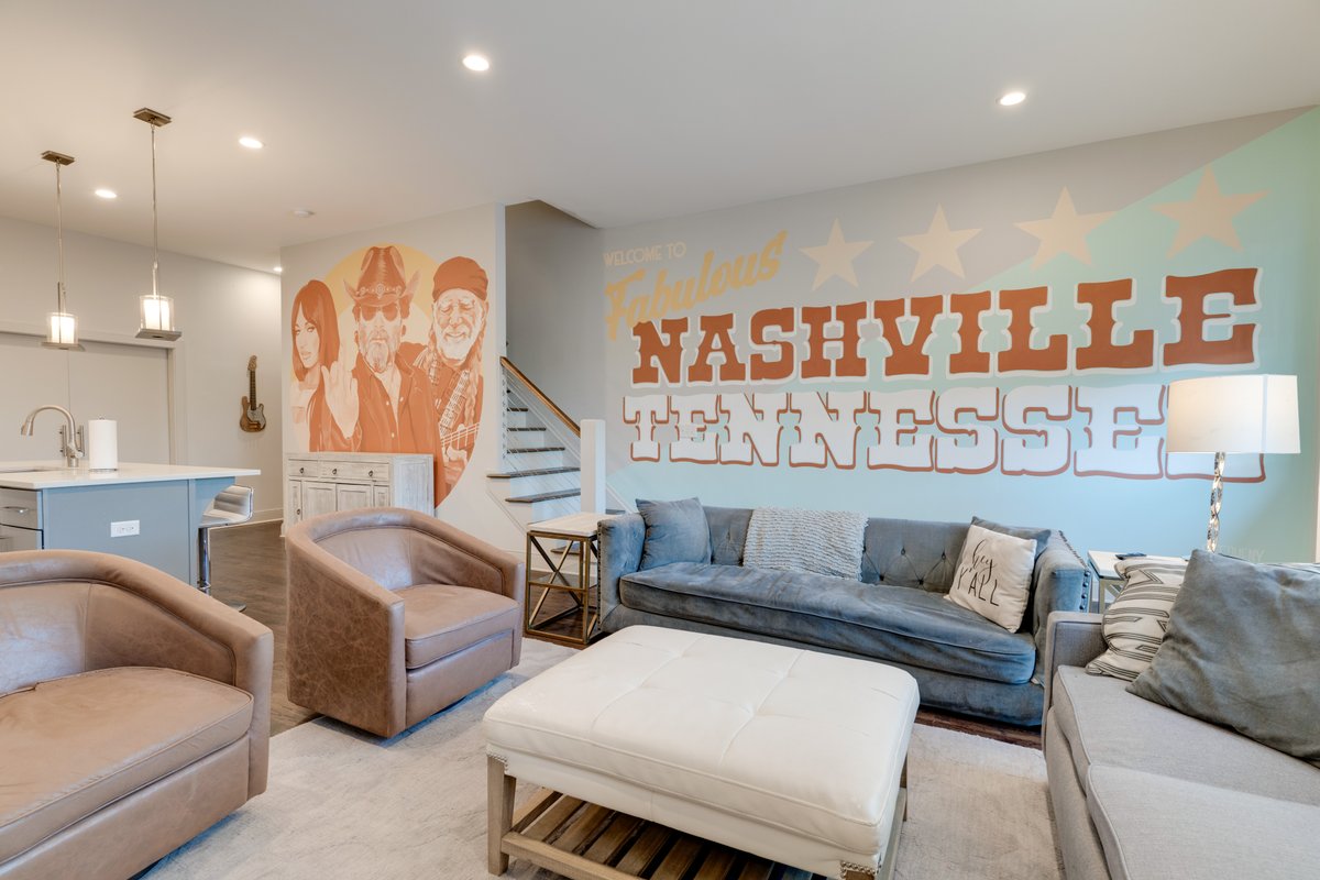 A3) New GULCH HOME – 4BR – AMAZING VIEWS