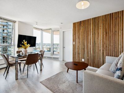 Insane View/Stadium/Pool/HotTub/Stand Desk/Sleep 7