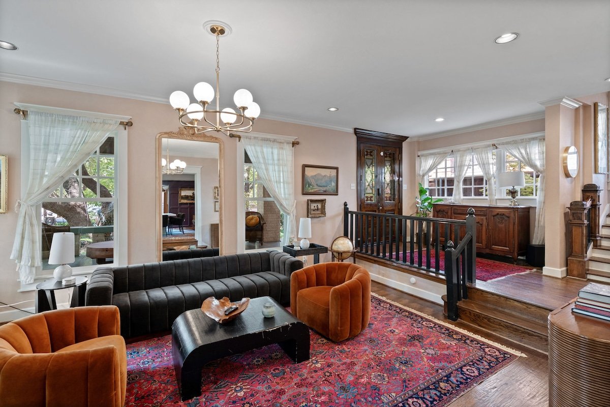 Oaklawn Historic Luxury Paradise gallery image 5