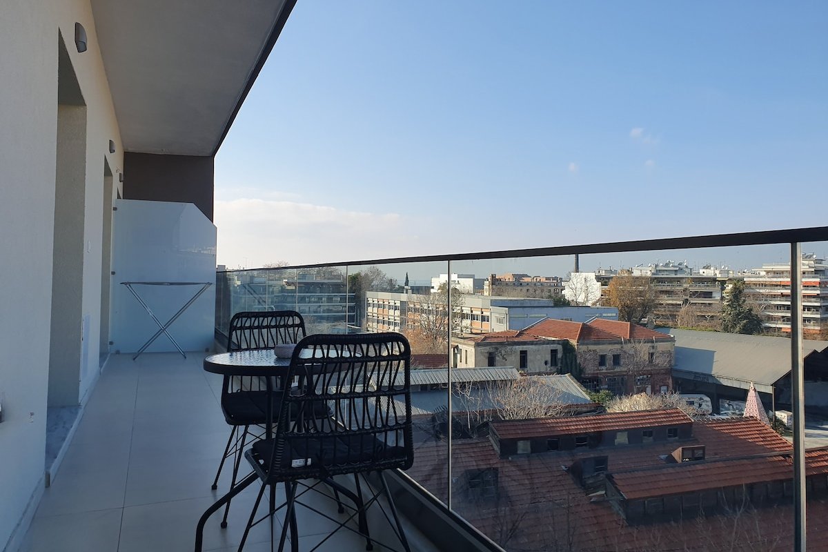 Villa 8 Family Suite – 2 bedrooms and big balcony gallery image 4