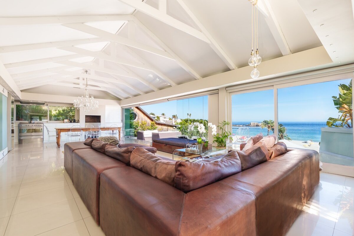 Glasshouse Getaway gallery image 3