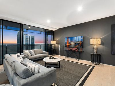 Surfers Paradise Penthouse