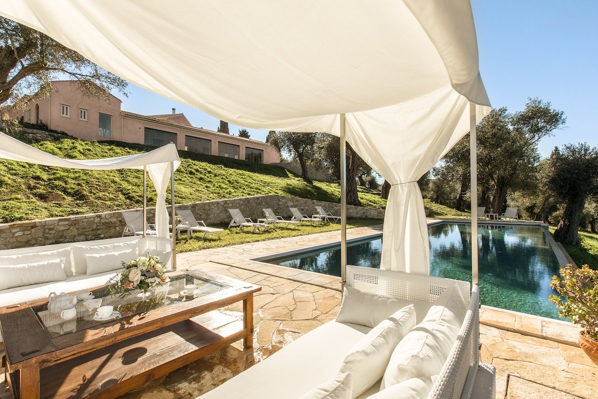 The Courti Estate gallery image 3