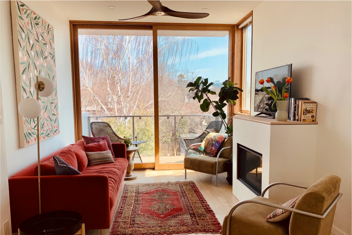 Trinity Bellwoods Open-Concept Century Home gallery image 4