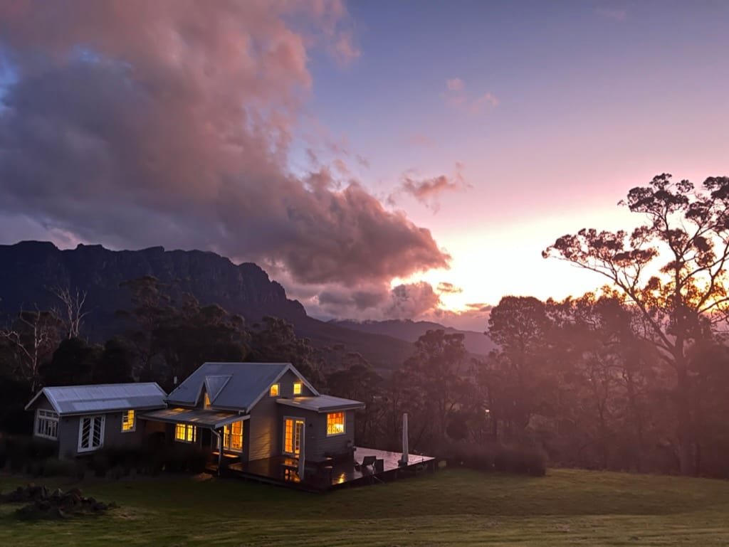 Felons Corner Stunning Boutique Wilderness Stay gallery image 3