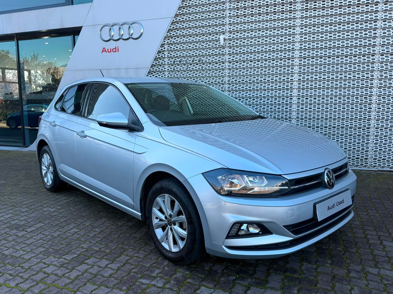 VOLKSWAGEN POLO 1.0 TSI COMFORTLINE for Sale in South Africa