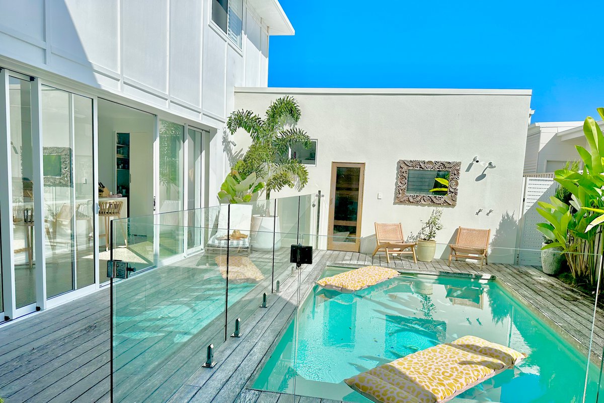 Casuarina Beachside Pad