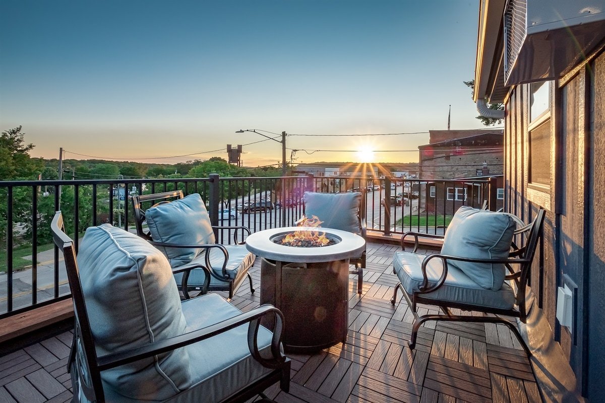 Celebrate Downtown | Rooftop Patio | Arcade gallery image 5