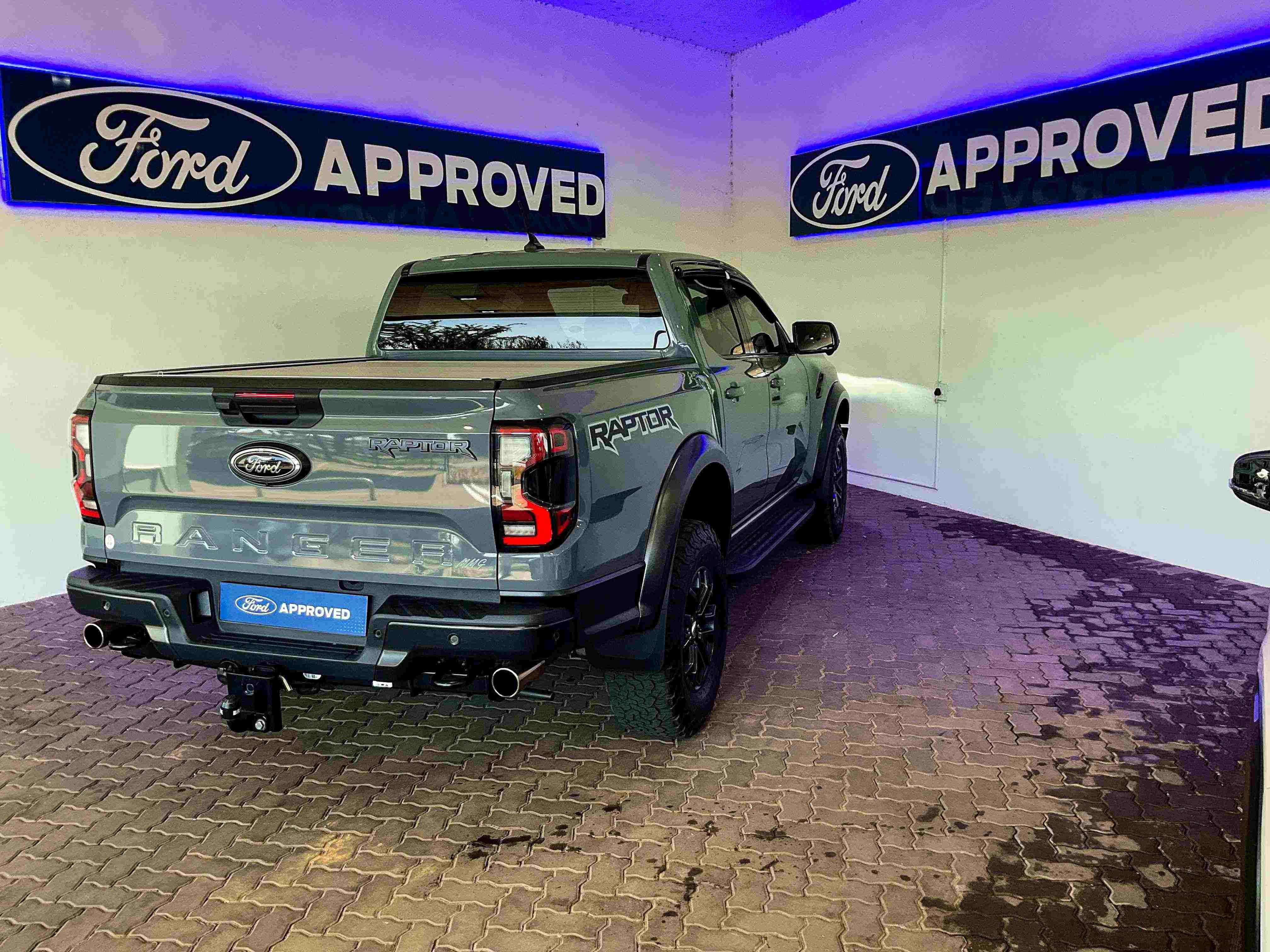 Used car gallery