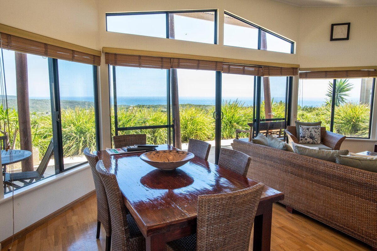 Villa – Isaacs – 2 night gallery image 4