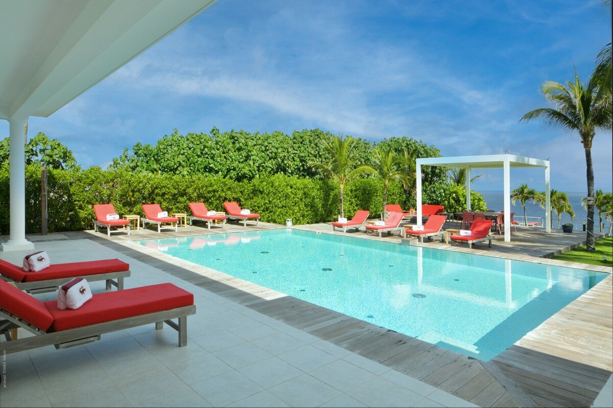 Good News gallery image 5