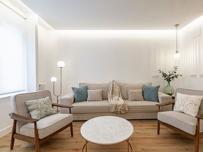 Errondo Suites with AC. License ESS03494