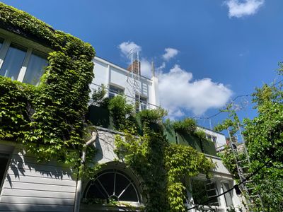 Stijlvol herenhuis met privéparking voor max. 10p