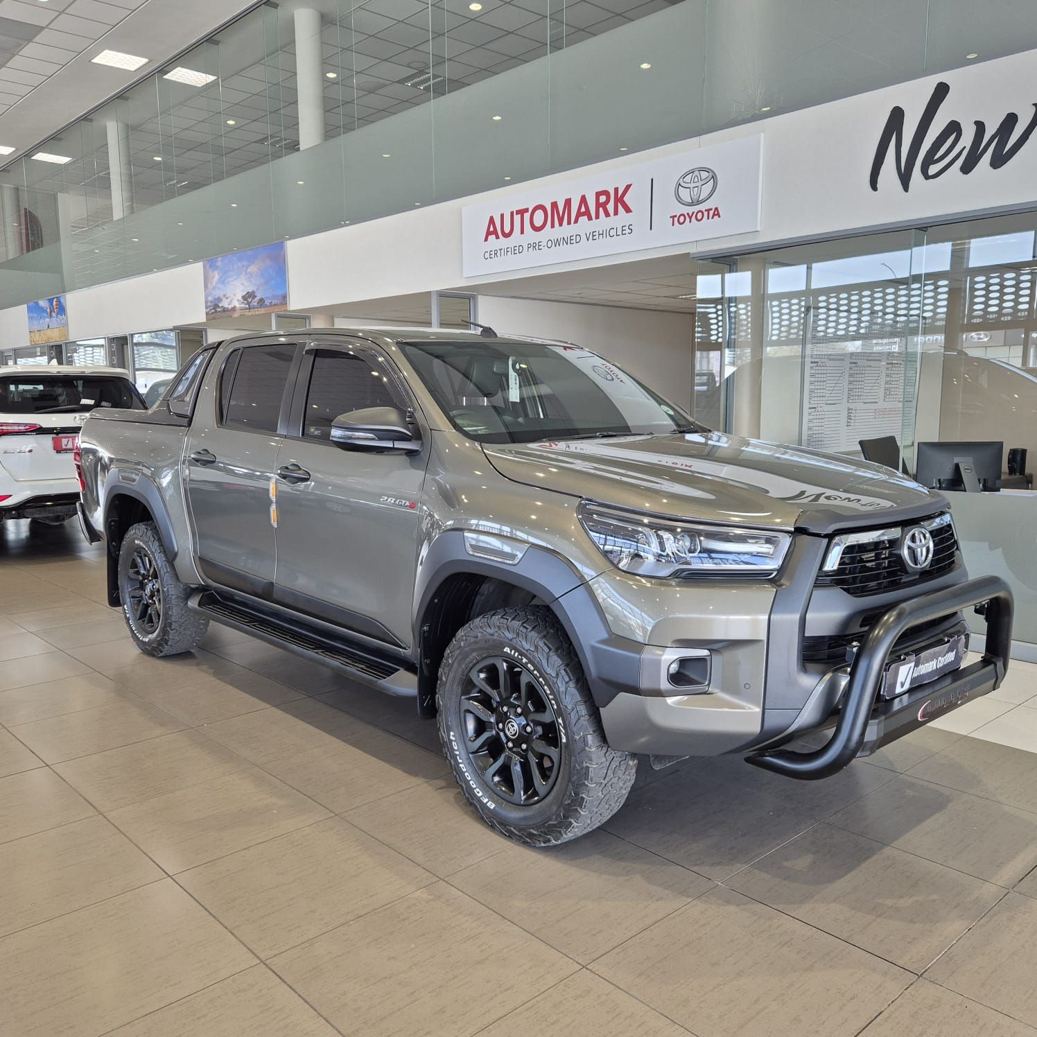 TOYOTA HILUX 2.8 GD-6 RB 21 LEGEND RS 4X4  for Sale in South Africa