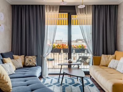 Chic, Sophisticated Gem in Eixample