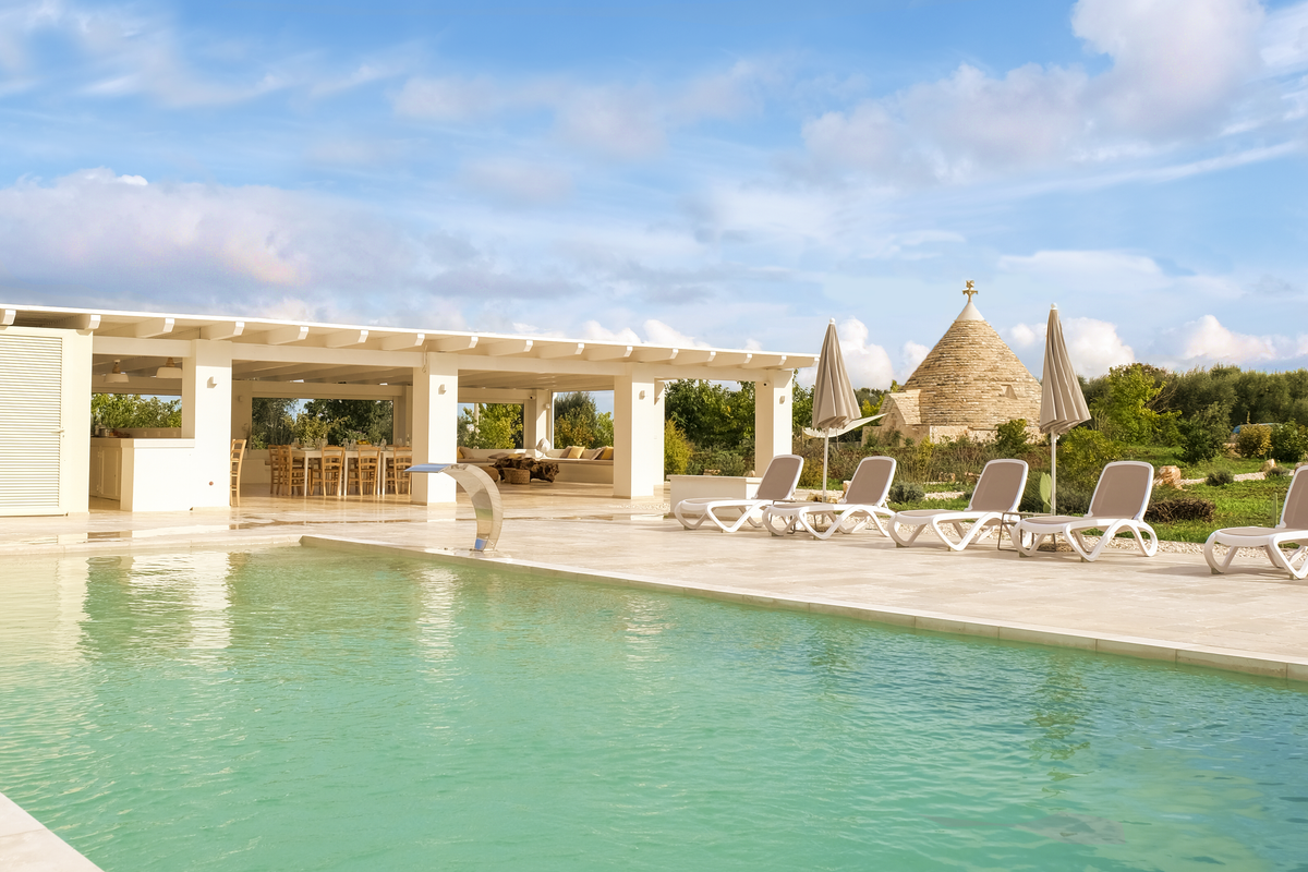 Trulli Casalina exclusive villa with pool