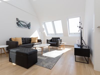 Penthouse Suite close to Opera & Karlskirsche#1/10
