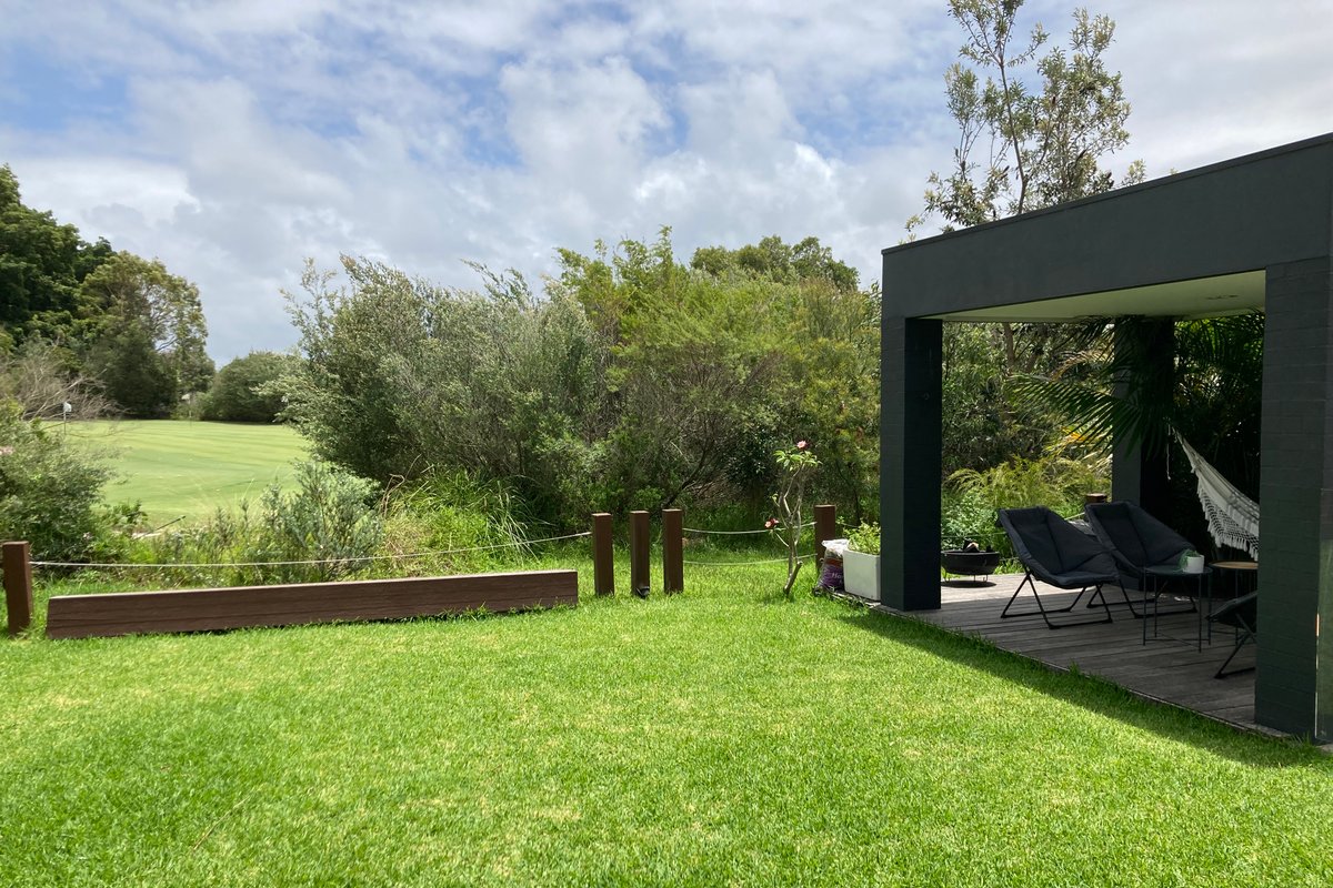 Resort Villa in Manly + lap pool