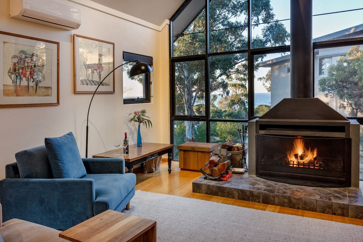 Blue Pearl Eagle Bay – moments from the beach gallery image 5