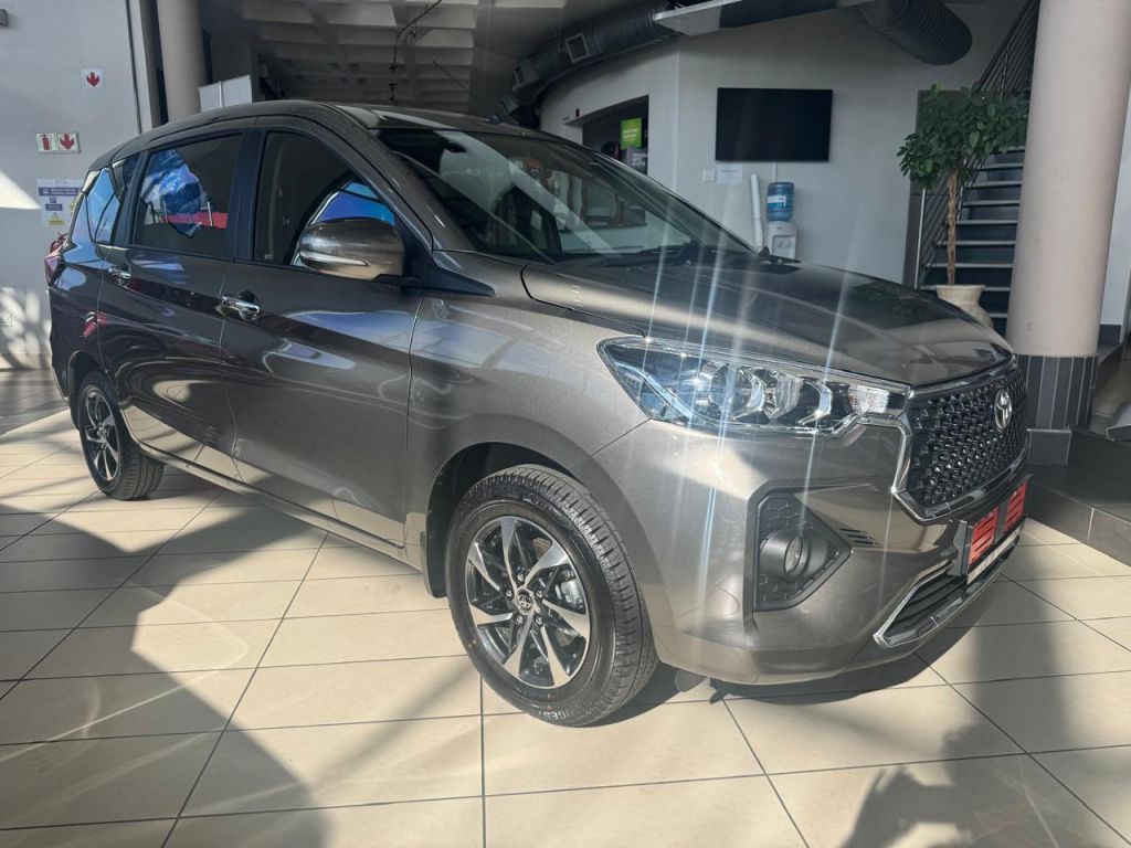 TOYOTA RUMION 1.5 TX for Sale in South Africa