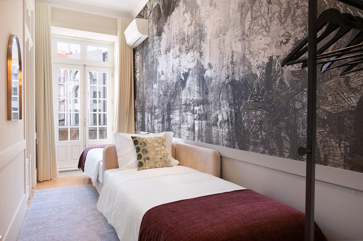 42 1T Cardosas Block Historic ap. 1T gallery image 4