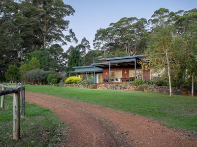 Roo Corner I Private Properties