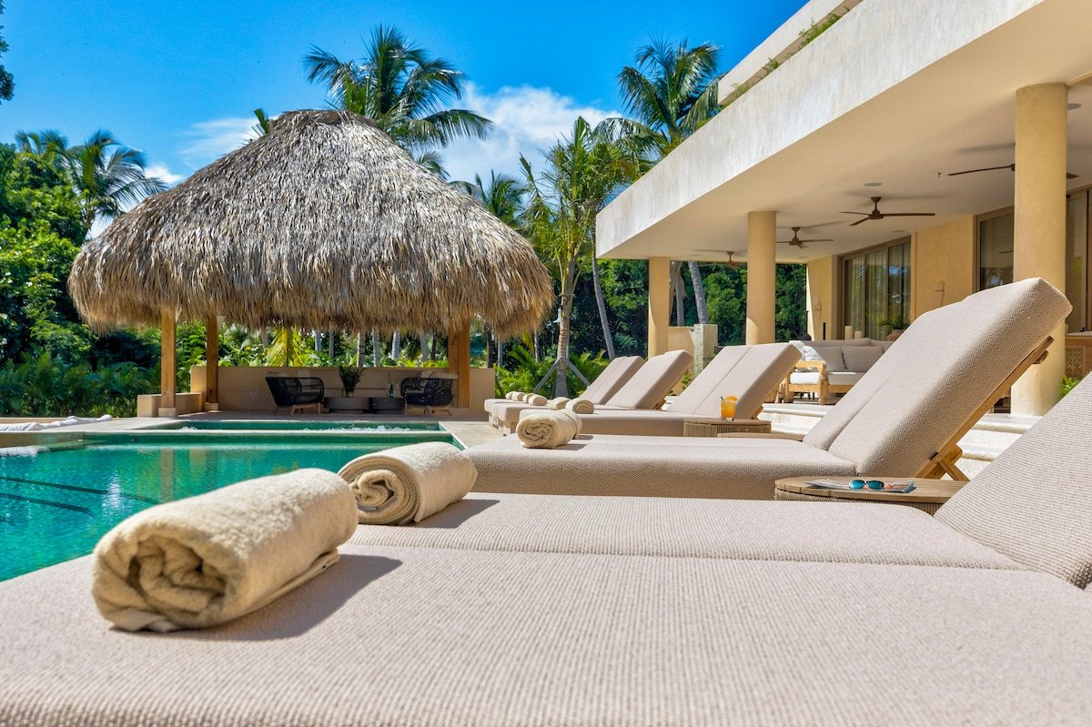 Arrecife EFG9 – Modern Comfort Vintage Boho Charm