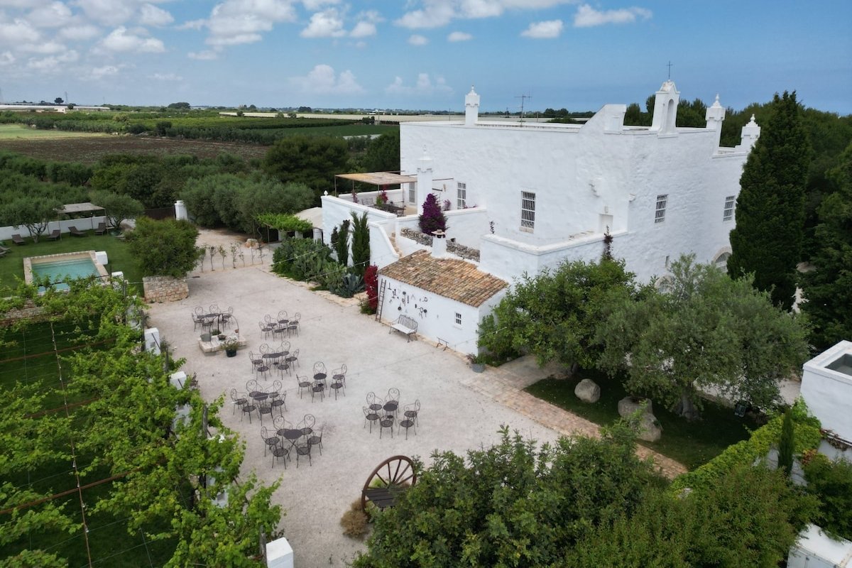 Masseria Le Cerase – Stunning Masseria with Pool gallery image 5