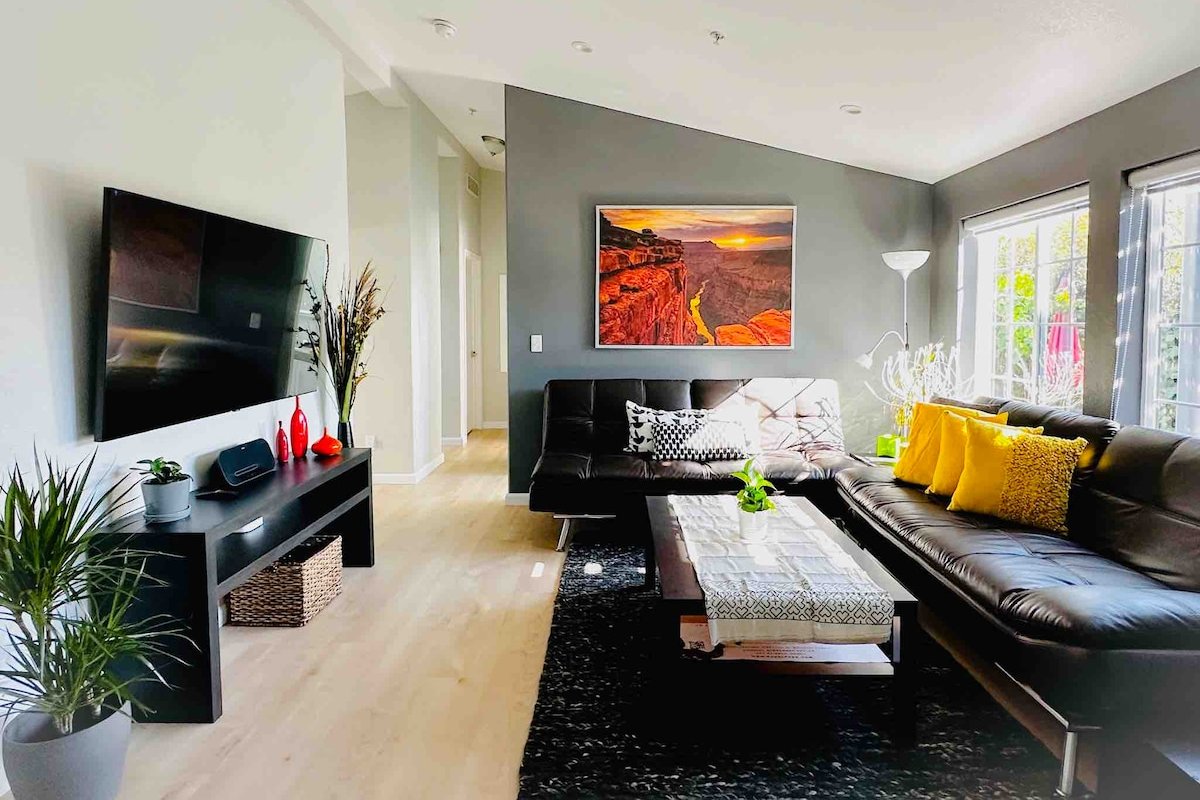 Kaval Park – Peaceful Urban Oasis gallery image 3