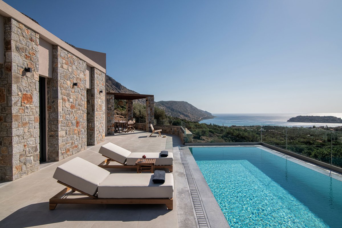Ninemia Villa Complex in Crete