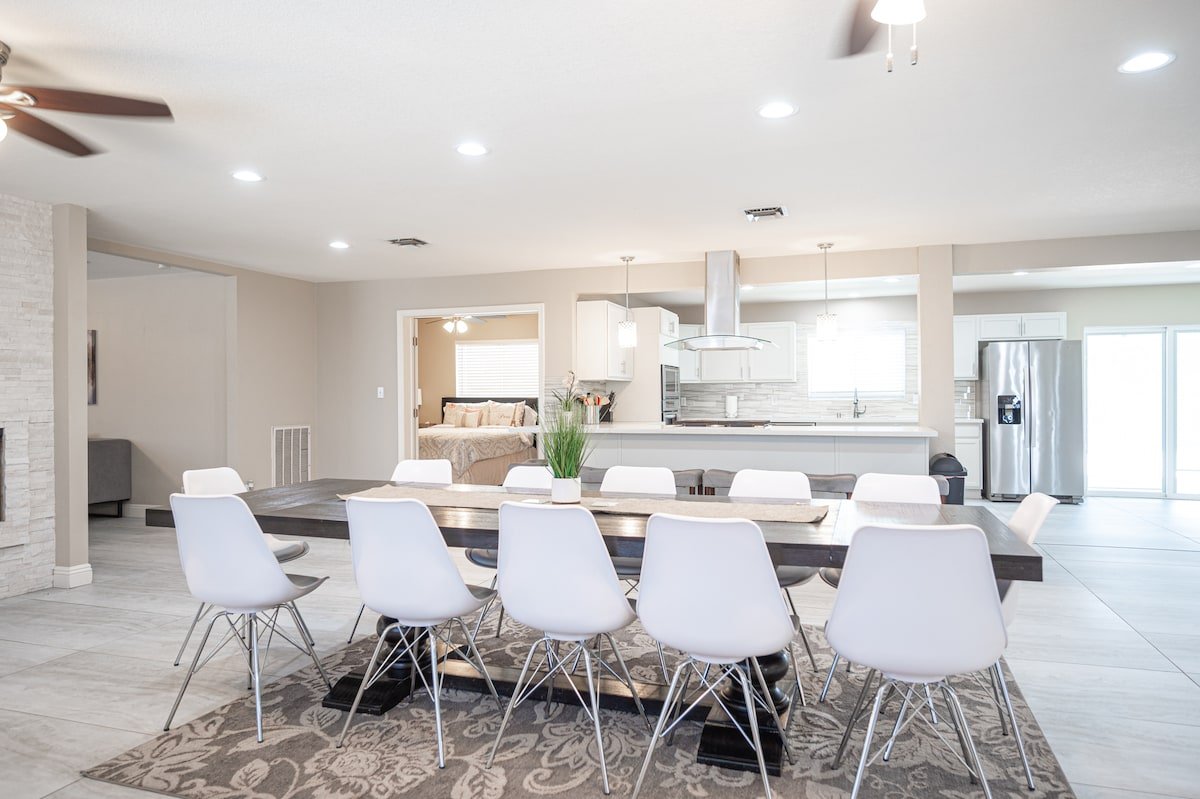 25% Off Special- Extraordinary Amazing House gallery image 5