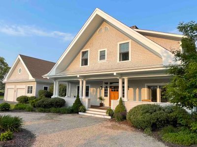 Pickleball & Heated Pool in private backyard oasis