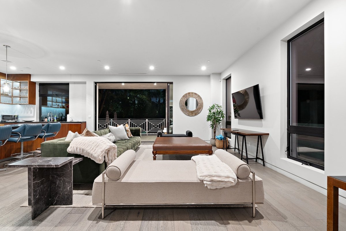 Chic Villa Next Runyon Canyon gallery image 2