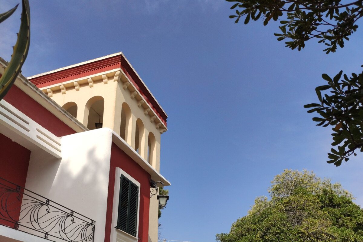 Villa Muia-Appartamento con ampio terrazzo gallery image 4